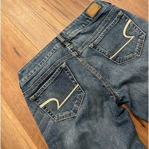 American Eagle low rise flair leg size 4